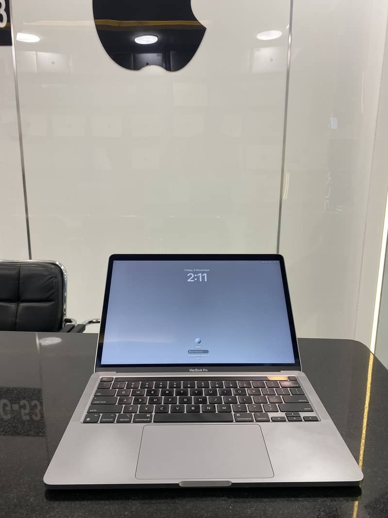 MacBook Pro 2020 M1 Chip 4