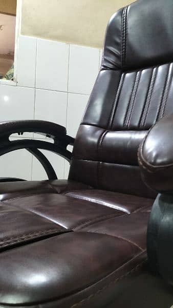 Office / Boss Chair Custom Made with Iron imported Base 3