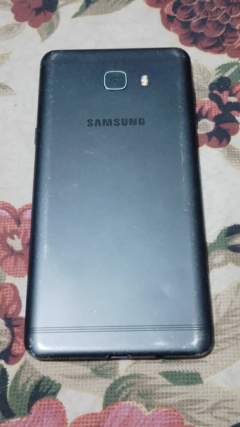 Samsung C9 pro 2