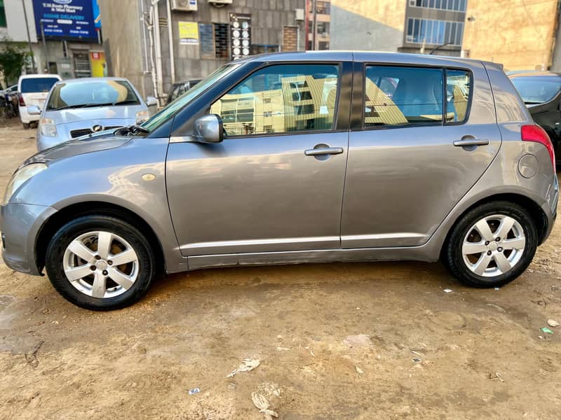 Suzuki Swift DLX 2013 9