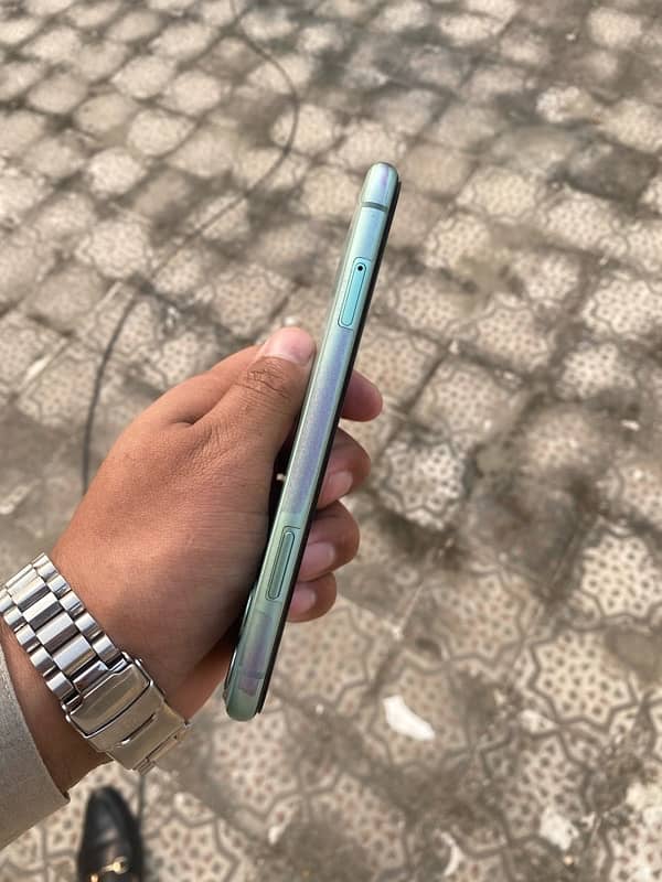 iphone 11 256gb 4