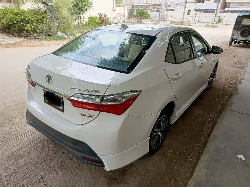 Toyota Corolla Altis 2021 7