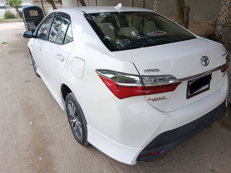 Toyota Corolla Altis 2021 8