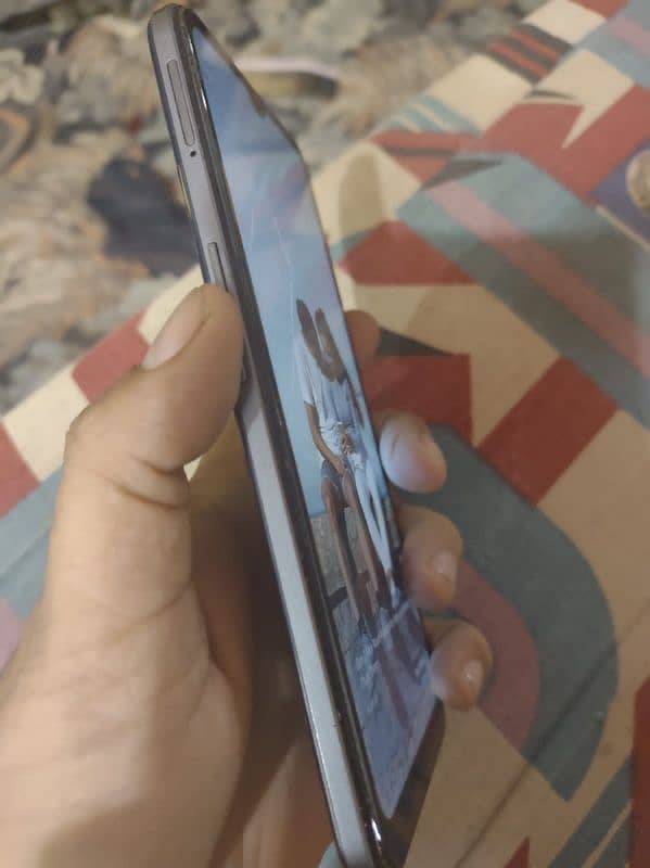 I'm selling me up f17 complete saman glas crack finger not working 3