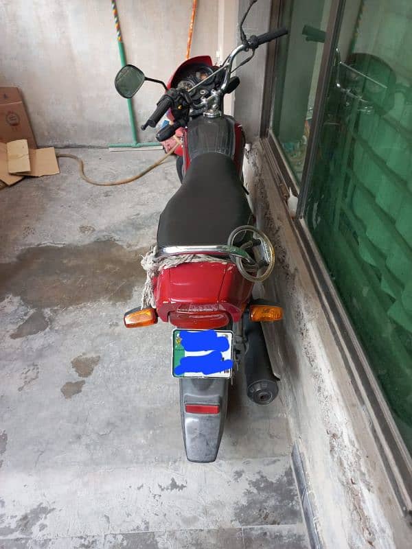 Honda pridor cd 100 modal 2017 8