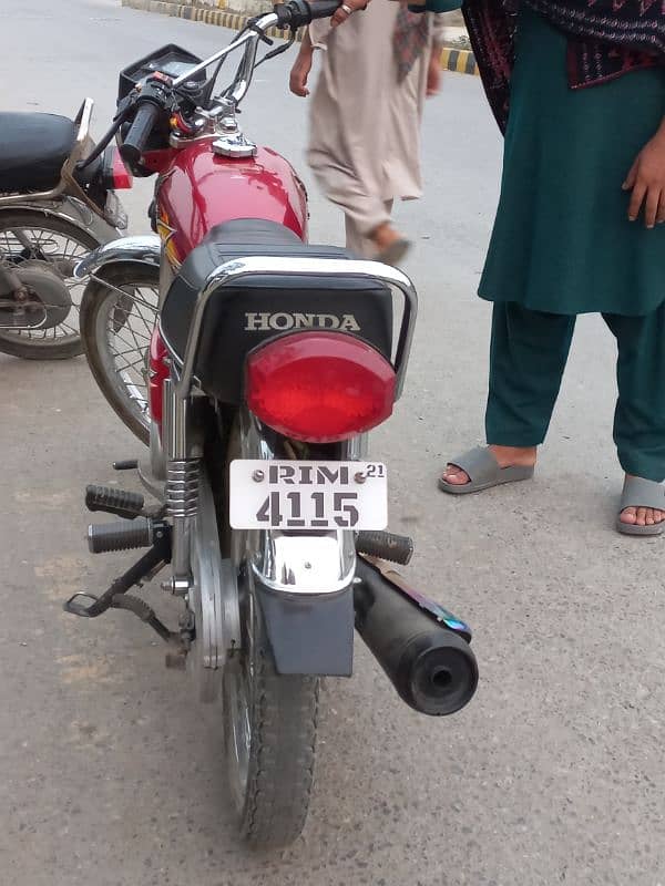 2021 model number all punjab laga huwa ha 10by10 ha 5