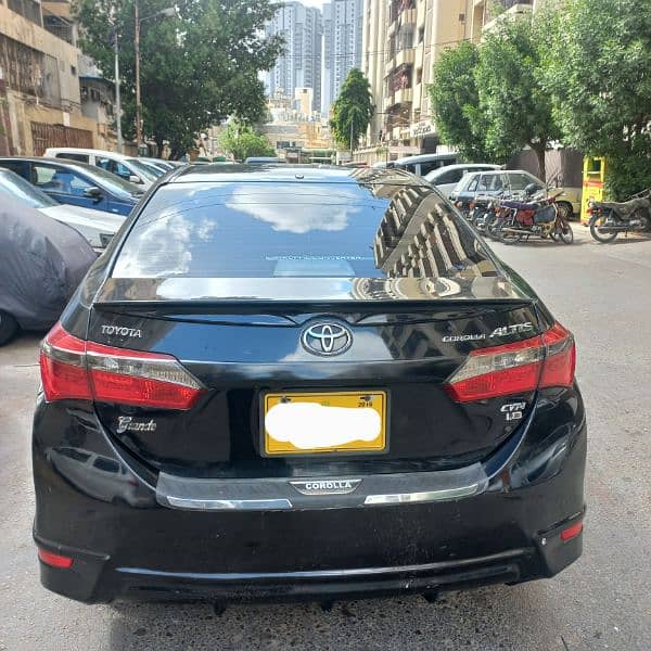 Toyota COROLLA ALTIS GRANDE 1.8 CVT-I 2016 1st Owner 9