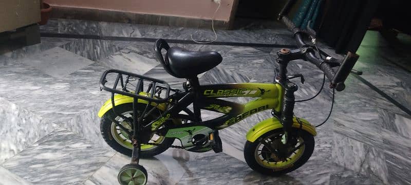 kids cycle for urgent sale. just lol like new condition 10/9. 1