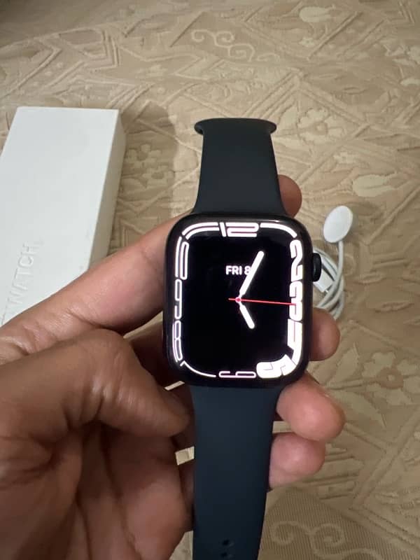 Apple iWatch Series 7 1