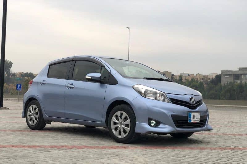 Toyota Vitz 2013 9