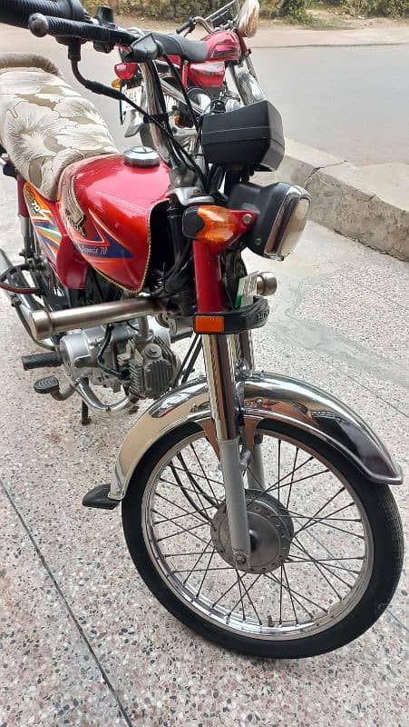 Honda CD 70 3