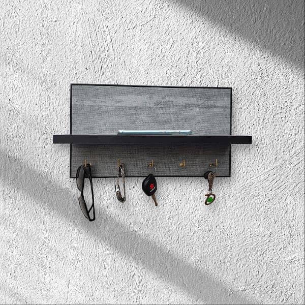 key holder with mobile shelf 2