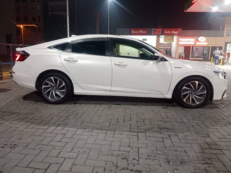 Honda Insight brand new condition 2