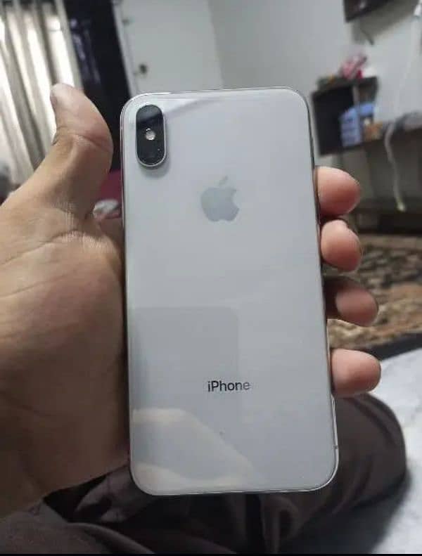 Iphone X 64 gb pta approved (dot on panel) 1