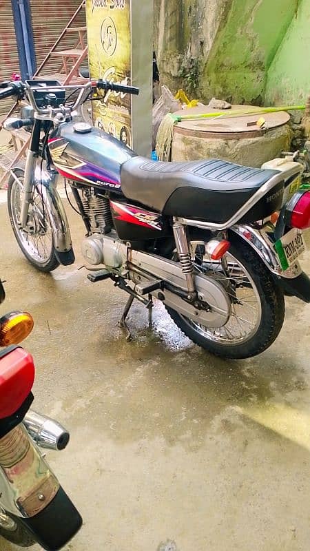 Honda 125 17 model 8