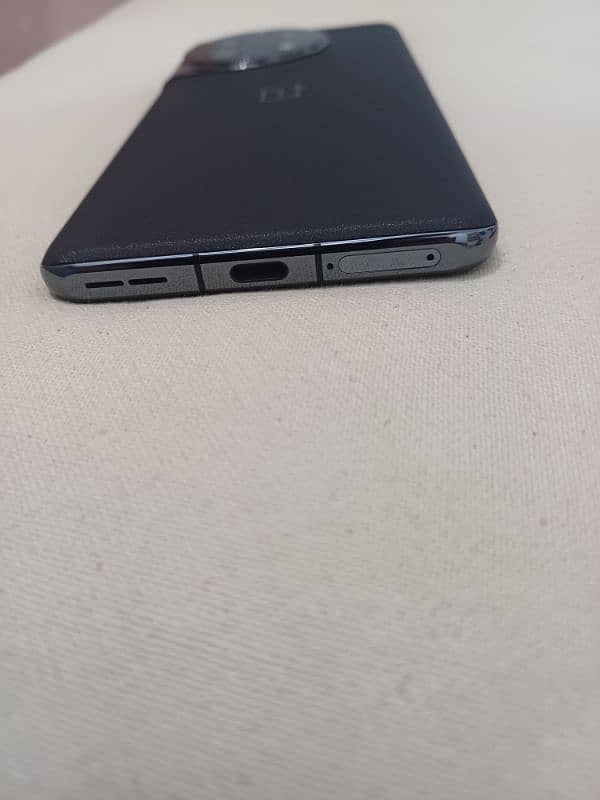 One Plus 11 for sale 7