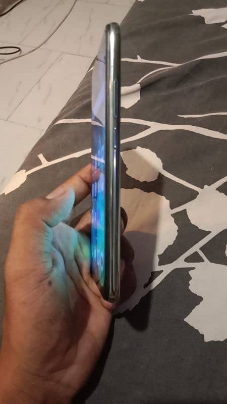 vivo s1  8/256 Dual Sim PTA Aproved 5