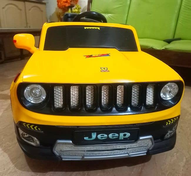 Kids imported made jeep car lights,music,battery,100℅all ok  no damage 3