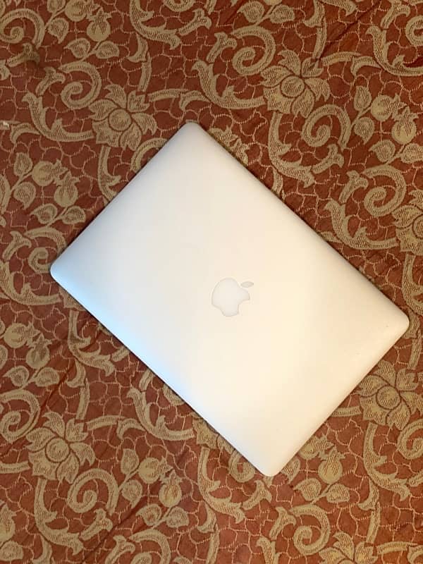 Apple MacBook Air 2017 0