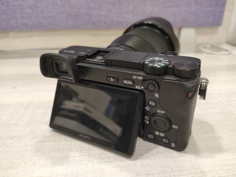 Sony A6300 And Lens 16mm 1.4 For Sale 9