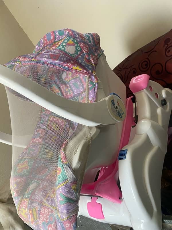 baby rocker baby seat both in 6000 only 0