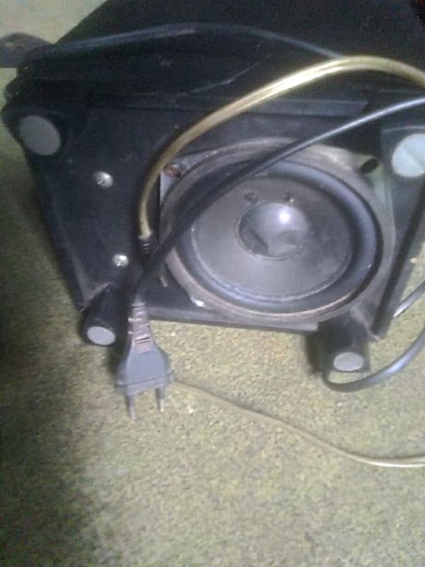 Woofer speaker aux option 1