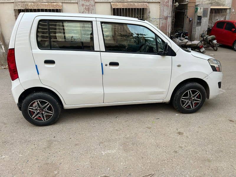 Suzuki Wagon R 2018 6