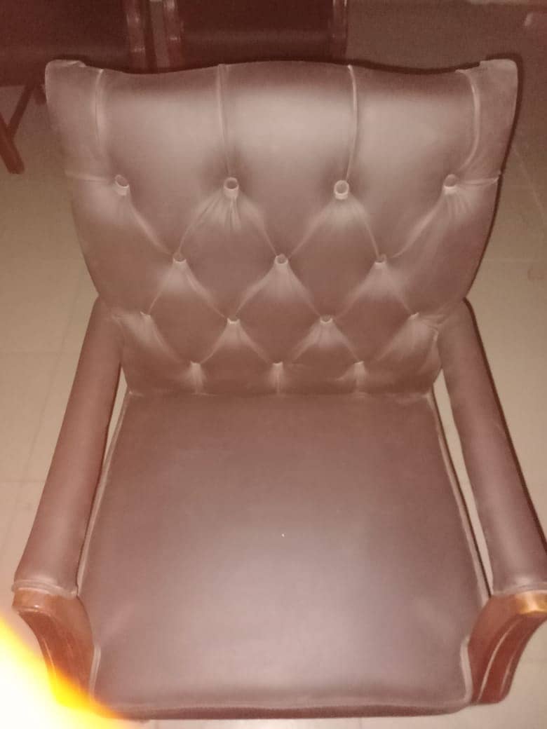 06 High Quality Chairs for office/Home 1