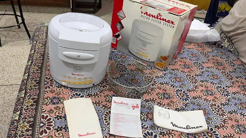 moulinex deep fryer only one time used complete set and box 1