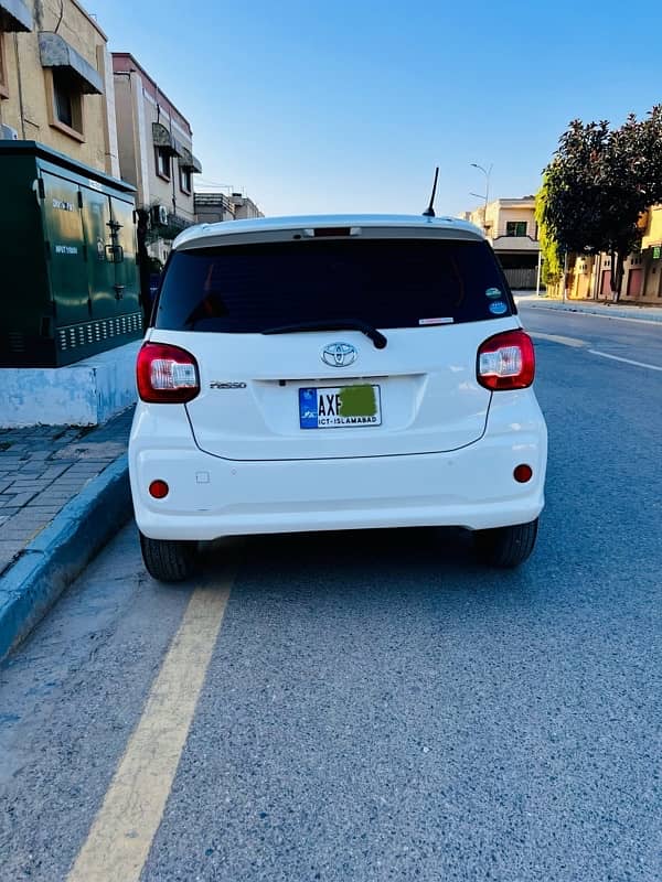 Toyota Passo 2018 model 2022 Islamabad registered 13