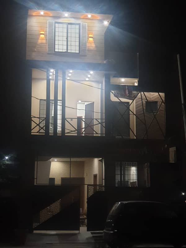 5 Marla Brand New House For Sale Lahore 0