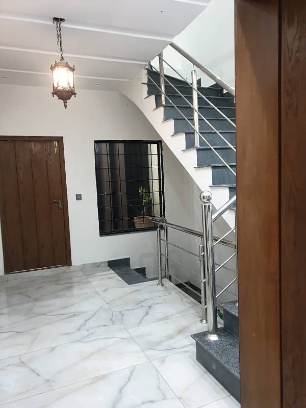 5 Marla Brand New House For Sale Lahore 11