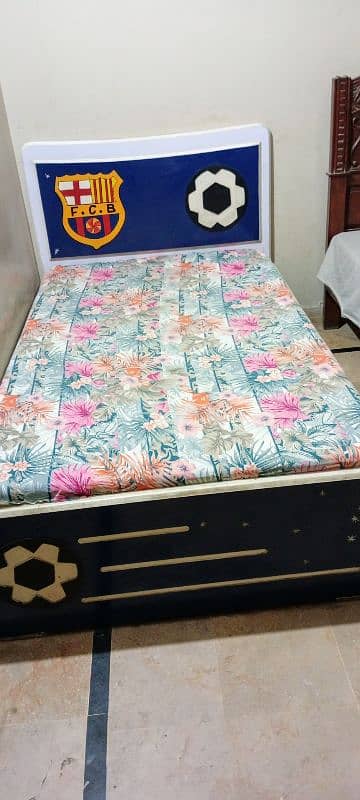 F. C. Barclona single bed 0