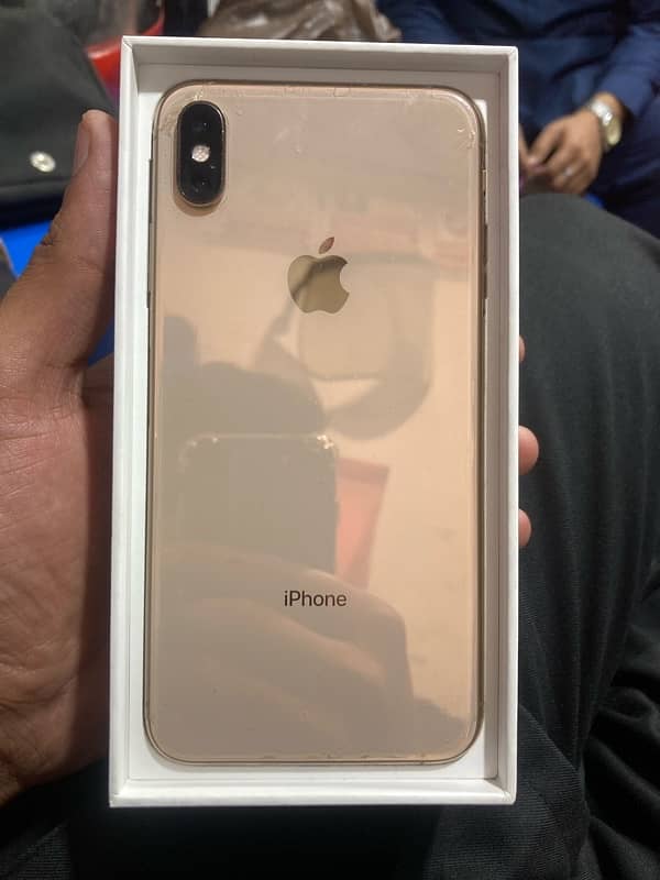 iphone xsmax 256gb pta approved 0