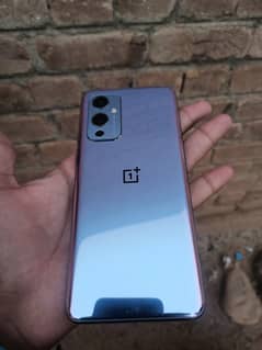 OnePlus 9