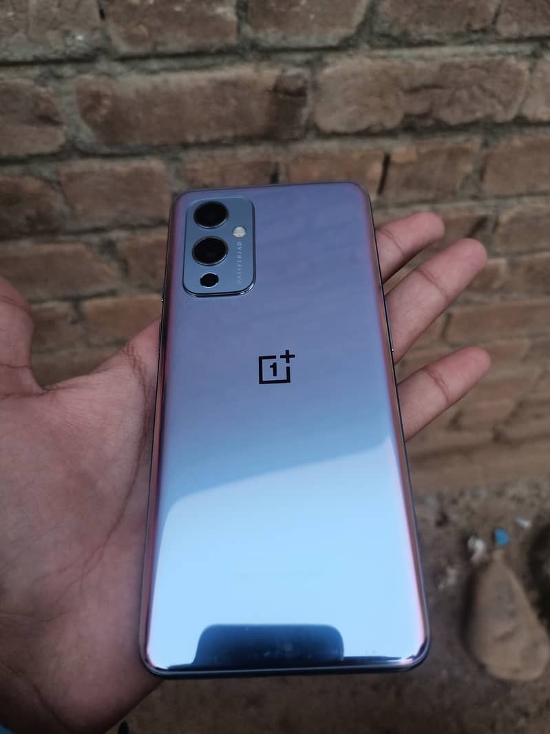 OnePlus 9 0