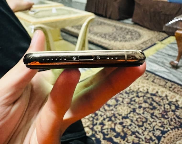 iphone 11pro (256gb) 1