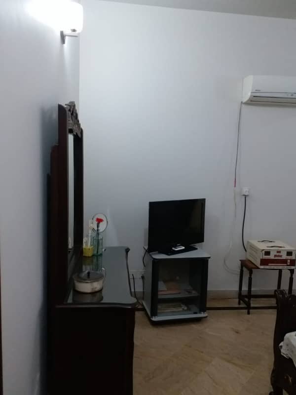 1 Kanal Slightly Use Double Unit Beautiful Bungalow For Sale In Khuda Baksh Colony New Airport Road Lahore 8