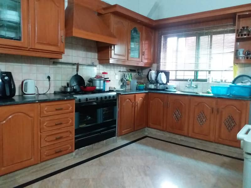 1 Kanal Slightly Use Double Unit Beautiful Bungalow For Sale In Khuda Baksh Colony New Airport Road Lahore 20