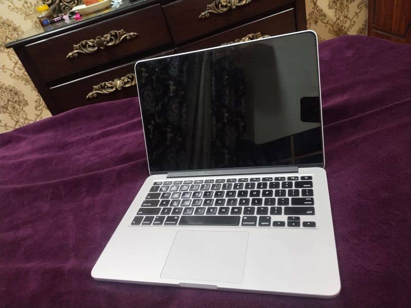 Macbook Pro 2015 Retina Display 13 Inch 2