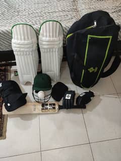 Cricket Kit- Original Brand new