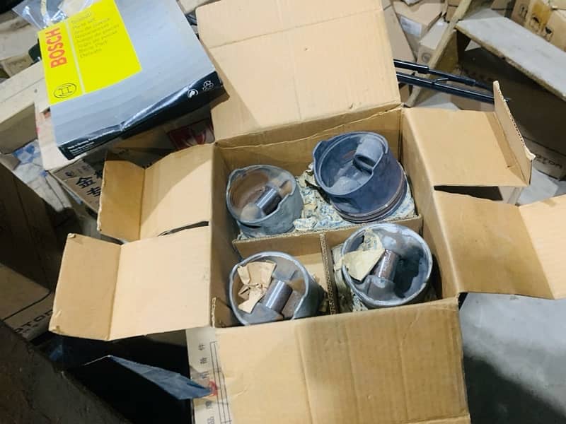 Big SALE Cars & Vans Spare Parts Lot for sale 2