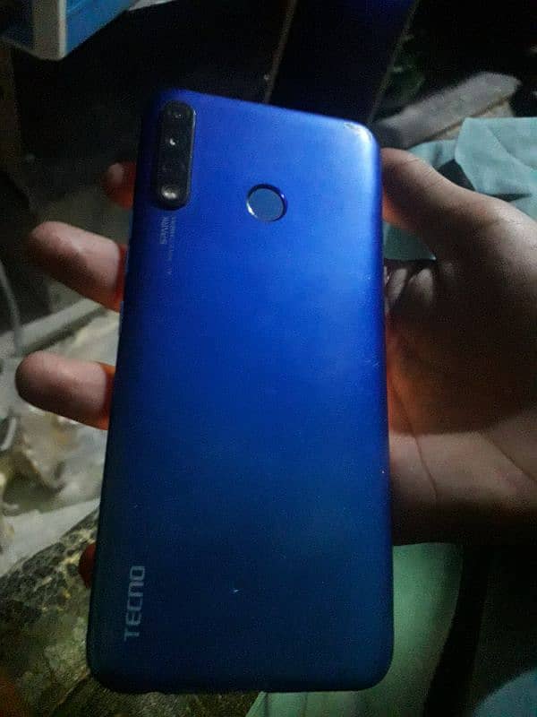 TECNO SPARK 4 0