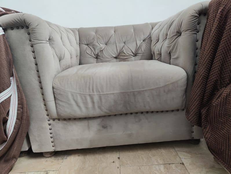 Seven 7 Seater Sofa in Mint condition 4