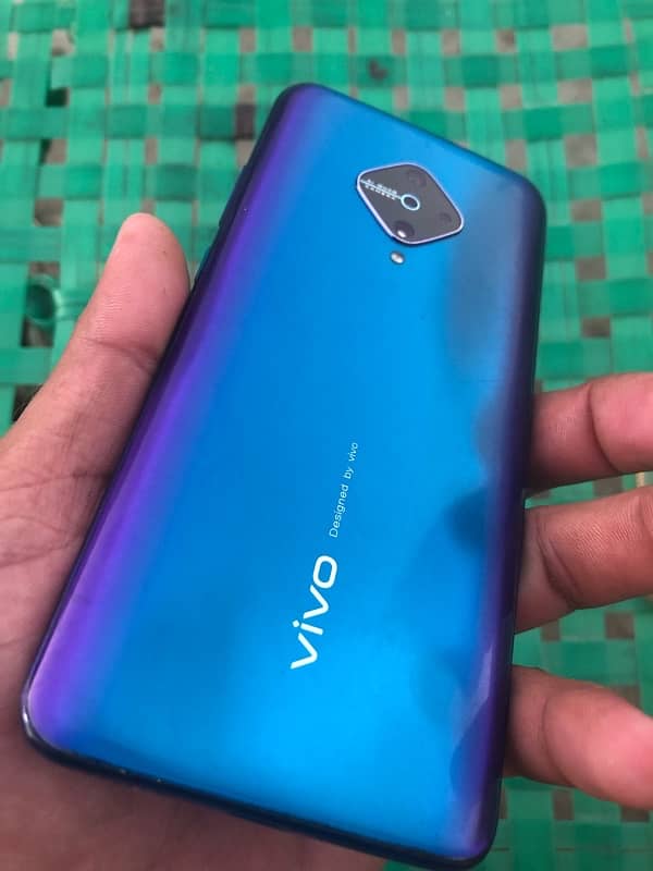 vivo s1 pro 4/128 1