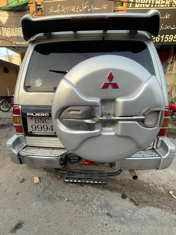 Mitsubishi Pajero sale exchange car 2