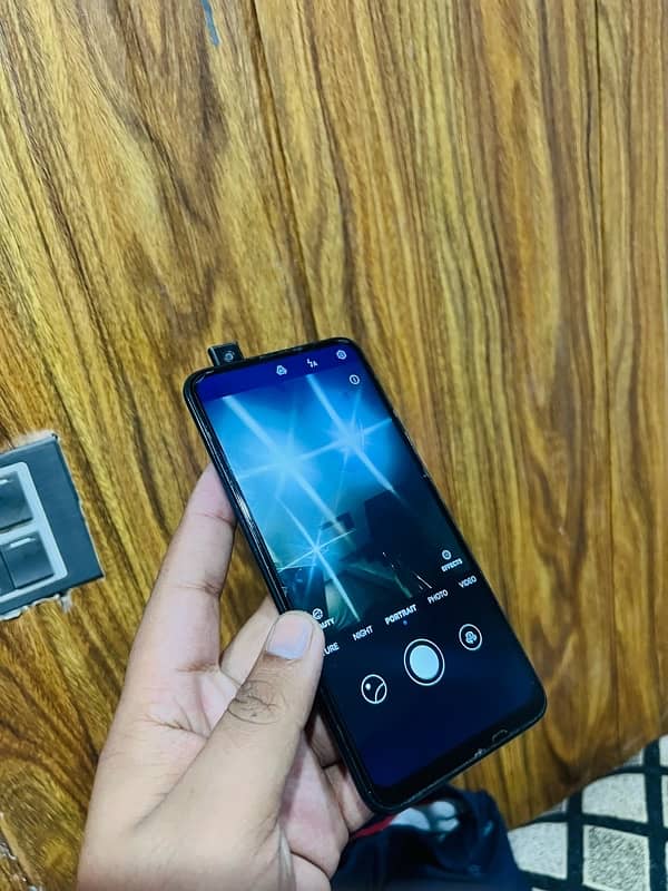 Huawei y9 prime 2019 with box 4