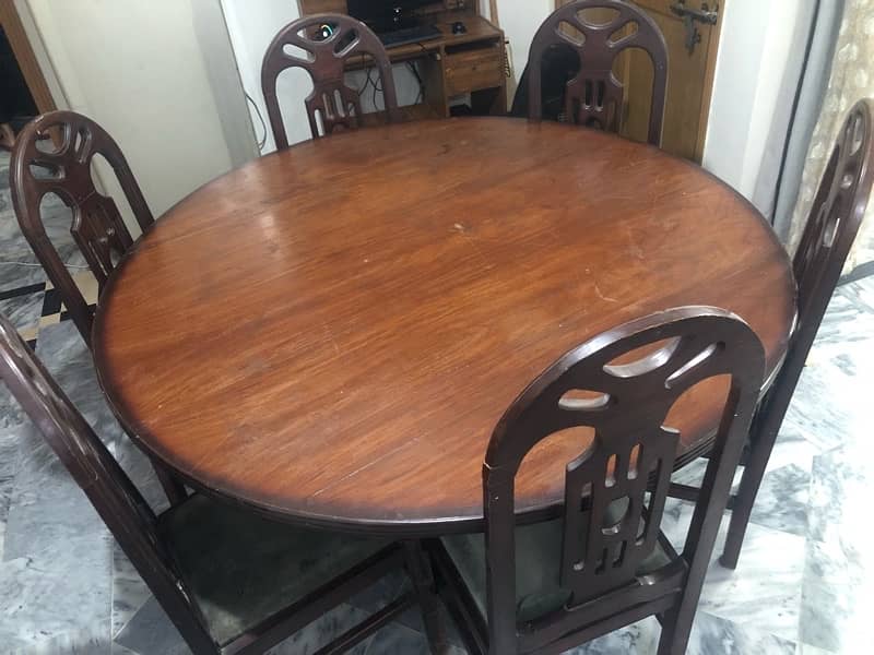 Dining Table with Six Chairs 2