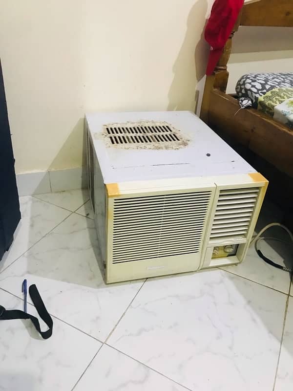 PANASONIC WINDOW AC 2