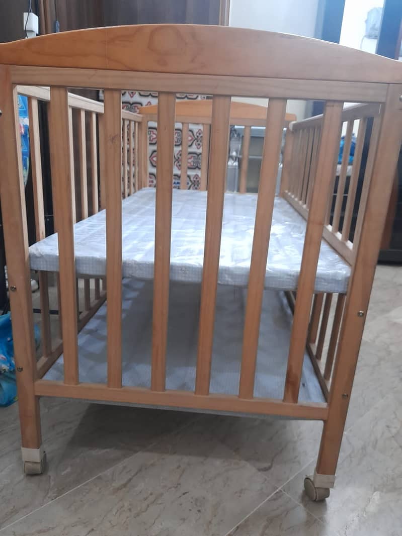 Kids Cot / Baby Cot / Kids Bed / Baby bed for sale 3